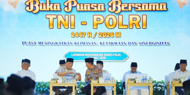 Buka Puasa Bersama TNI-Polri, Kapolri Tegaskan Sukseskan Program Presiden