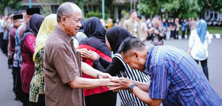 Bupati dan Wakil Bupati Apel dan Halal Bihalal Bersama ASN Setda Banyumas