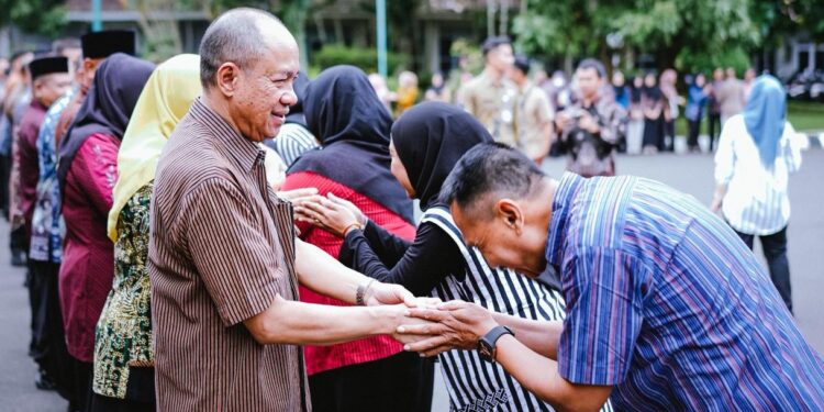 Bupati dan Wakil Bupati Apel dan Halal Bihalal Bersama ASN Setda Banyumas