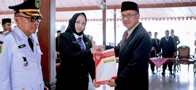 ‎ Lantik 135 Pejabat, Bupati Sadewo Kembali Tekankan Trilas Program sebagai Komitmen Bersama Perkuat Layanan Publik