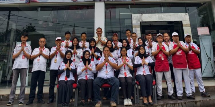 Kepala Cabang Berserta Jajaran Daeler Markoni Cikalong Jatisari Karawang Mengucapkan Selamat Idul Fitri 1 Syawal 1447 H Tahun 2026 Masehi
