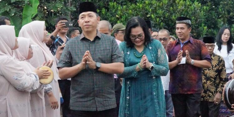 Pererat Tali Silaturahmi, Bupati Tapanuli Utara Hadiri Halal Bihalal se-Luat Pahae di Simangumban Jae