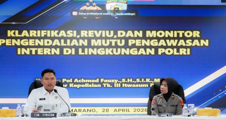 Tim Itwasum Polri Laksanakan Klarifikasi dan Monitoring Pengendalian Mutu Pengawasan Internal di Polda Jateng