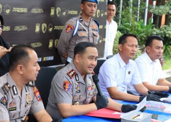 Polres Gresik Bongkar Jaringan Narkoba Lintas Madura – Pulau Bawean, 6 Tersangka Diamankan