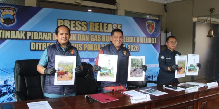 Polda Jateng Bongkar  Pengeboran Minyak Ilegal, Tiga Tersangka Diamankan
