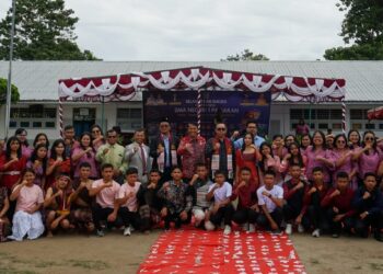 Bupati Taput Ajak Siswa SMAN 1 Pagaran Berpikir Futuristik dan Kuasai Pertanian Modern