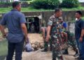 Danramil 01/Tgr Kodim 0506/Tangerang Mayor Inf.Jefriansen Sipayung SE,SH,MH Tinjau Pembangunan Jembatan Garuda