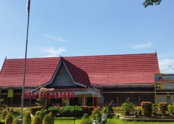 Dana BOS Rp.2,5 M lebih Diterima SMP Negeri 9 Pekanbaru Kota Pekanbaru Thn 2025-2024, Diduga Dikorupsi Kepsek