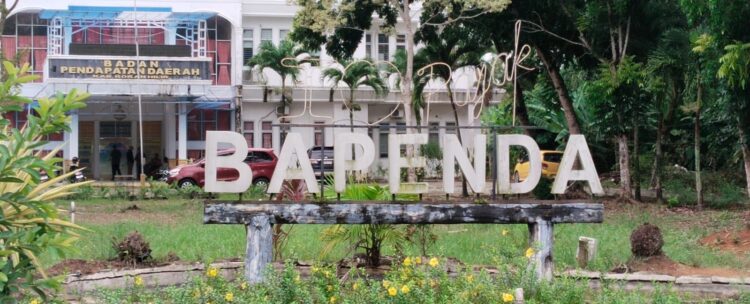 Pejabat Bapenda Rohil Diduga Tak Punya Visi Untuk Mendongkrak PAD, Rintihan Sejumlah Pihak Hingga Kini Masih Berkepanjangan