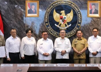 Pemprov DKI Dan Danantara Lakukan MoU     Percepatan Pembangunan PSEL Tanggulangi Darurat Sampah