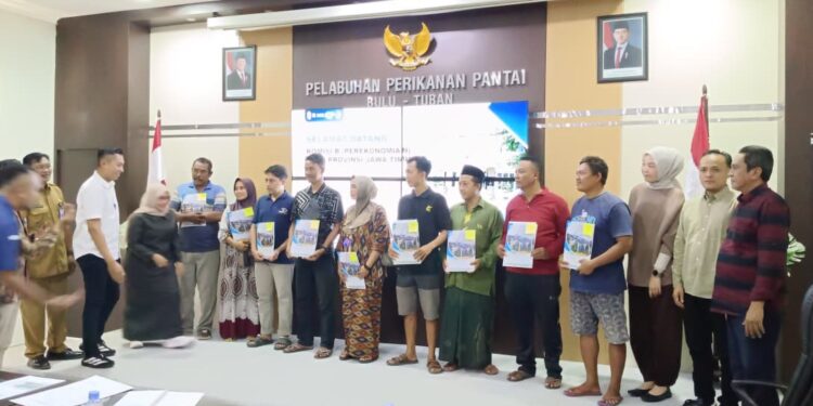 Komisi B, DPRD Jatim Lakukan Monitoring di UPT PPP Bulu, Bahas Perizinan Hingga Fasilitas Nelayan