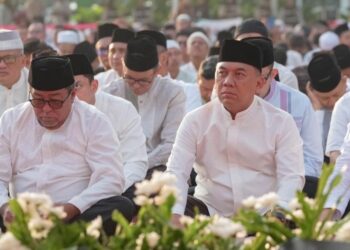 Salat Iduladha di Balai Kota, Wagub Rano Ajak Warga Jaga Kebersihan dan Kesehatan Lingkungan