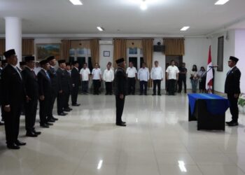 Segarkan Birokrasi, Bupati JTP Lantik Pejabat Eselon II dan Beri Deadline Satu Minggu Serahkan Program Konkret