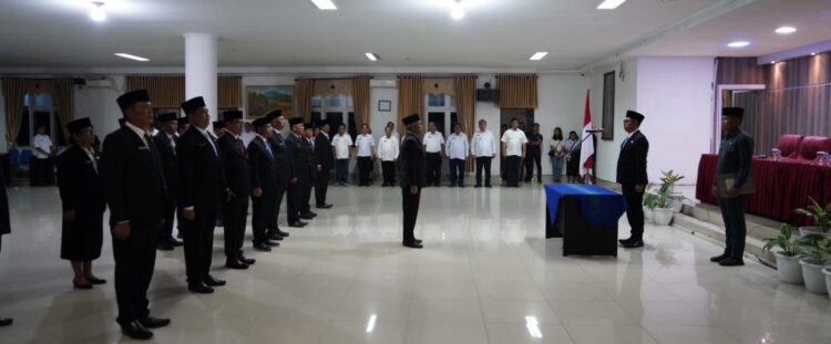 Segarkan Birokrasi, Bupati JTP Lantik Pejabat Eselon II dan Beri Deadline Satu Minggu Serahkan Program Konkret