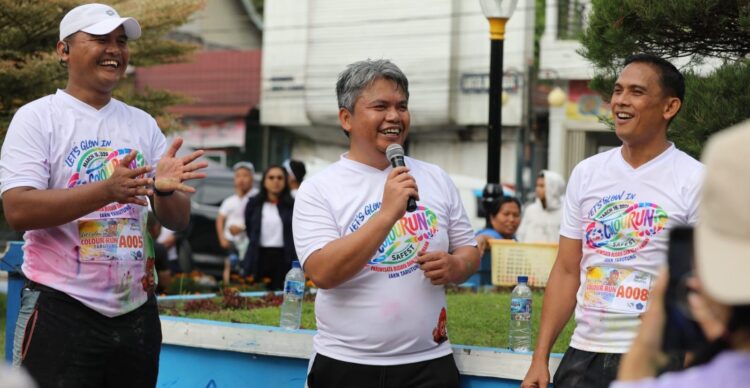 Colour Run Sukses Sedot Ratusan Peserta, Pemkab Taput Komit Dukung Event Pariwisata Berkelanjutan
