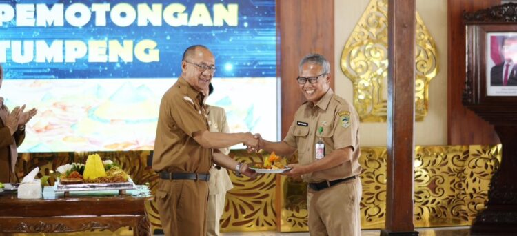Bupati Sadewo Launching Aplikasi ‘Slamet’, Inovasi Permudah Layanan Kepegawaian