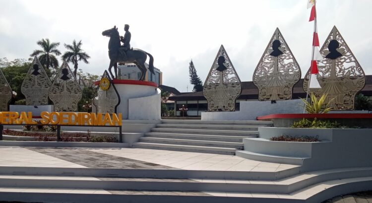 Saat Kendil Ekonomi Tak Stabil :  KEBENARAN MENGAJARKAN KITA SALING BERBAGI, Oleh Widoyo  Satmoko