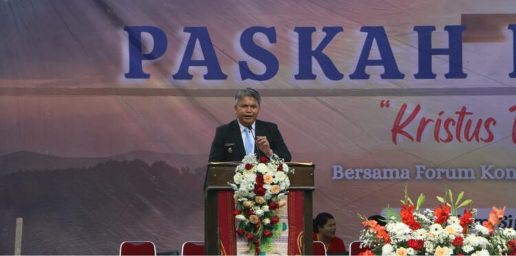 Pemkab Taput Ajak HKBP Sinergi Bangun Generasi Brilian dan Kembangkan Wisata Rohani Salib Kasih