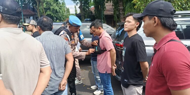 Wujud Pelayanan Humanis, Polres Purbalingga Pastikan Personel Tidak Ada yang Membawa Senjata Api