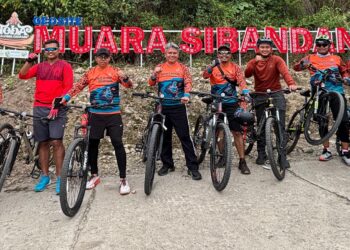 Bupati JTP Hutabarat Serius Kembangkang Pariwisata Pulau Sibandang-Muara, Sukses Laksanakan SAfest 2026
