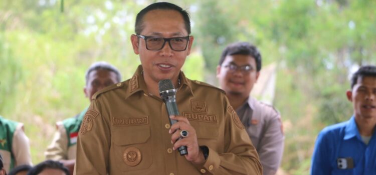 Dukungan Langsung Bupati JTP: Traktor dan Irigasi Disetujui untuk Kelompok Tani Tulason Tani Sukses