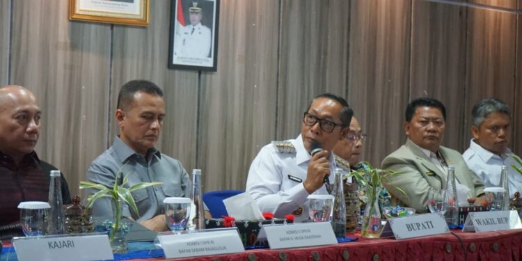 Bupati Tapanuli Utara Pimpin FGD, targetkan Perencanaan Pembangunan Daerah yang Terintegrasi dan Komprehensif