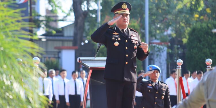 Kapolres Gresik Pimpin Upacara Hari Pancasila 2026, Ajak Personel Bumikan Nilai-Nilai Pancasila