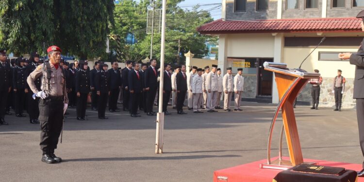 Upacara Hari Lahir Pancasila di Polres Purbalingga, Satu Personel Naik Pangkat dan Tiga Purnabakti