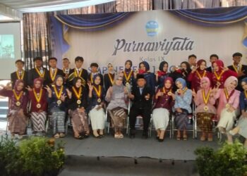 SMP Negeri 1 Ngrampal Luluskan 250 Siswa, Ukir Prestasi Membanggakan di Tingkat Kabupaten