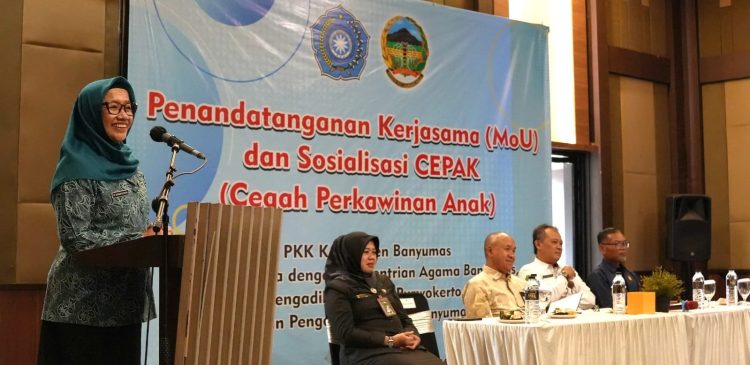 Bupati Banyumas Sadewo Hadiri Penandatanganan MoU dan Sosialisasi CEPAK untuk Cegah Perkawinan Anak