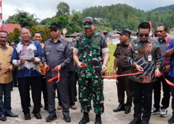 Pangdam I/BB Bersama Bupati Taput,Resmikan Jembatan Siualuompu,Sinergi TNI – Pemkab Terwujud